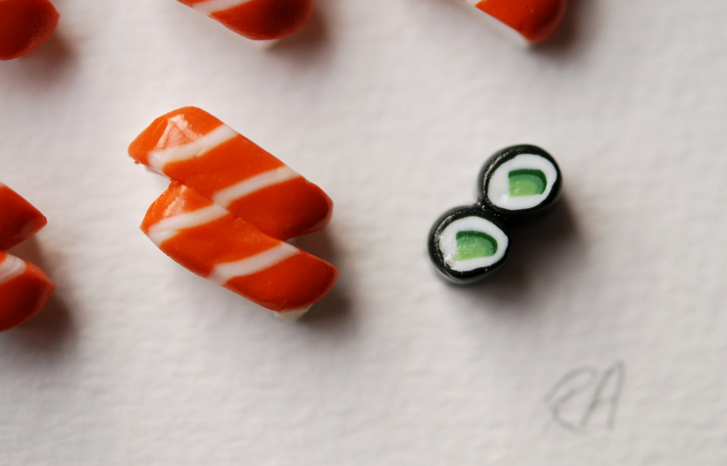 'Salmon Nigiri + Maki' (Small)